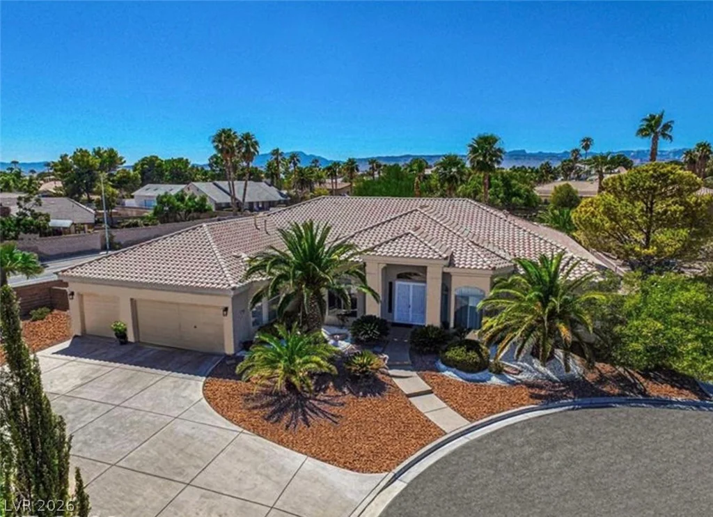 2875 Mountain Mist, Las Vegas, NV 89117