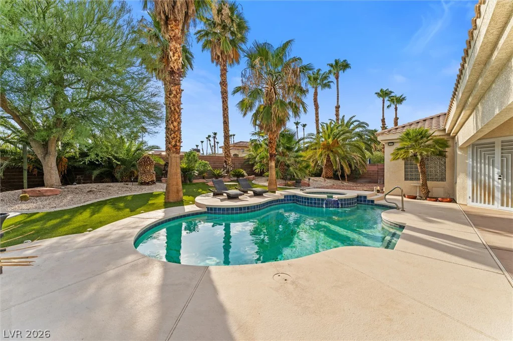 2875 Mountain Mist, Las Vegas, NV 89117