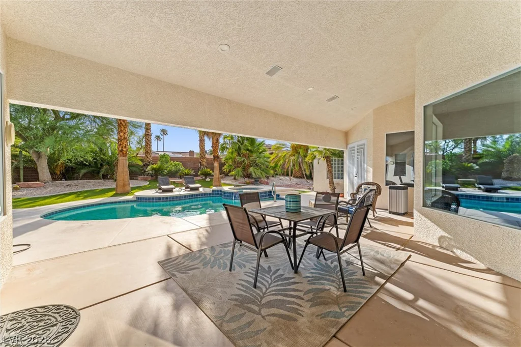 2875 Mountain Mist, Las Vegas, NV 89117