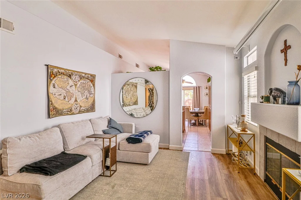 5334 Runningbrook, Las Vegas, NV 89120