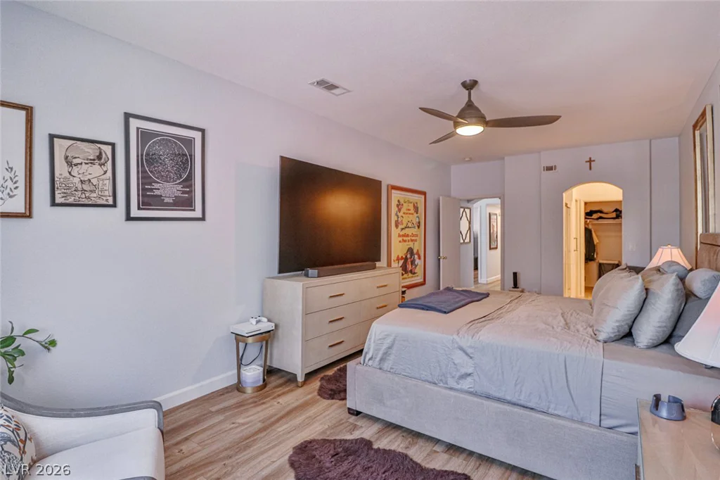 5334 Runningbrook, Las Vegas, NV 89120