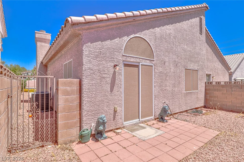 5334 Runningbrook, Las Vegas, NV 89120