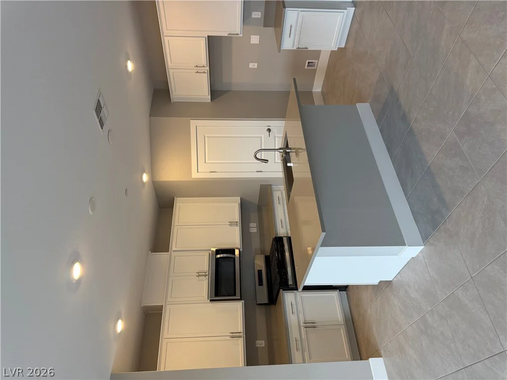 1022 Magenta Dusk, Henderson, NV 89015
