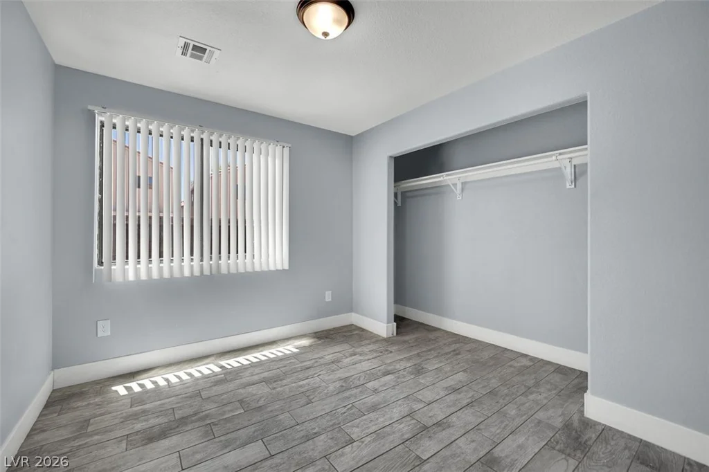 4300 Lamont, Las Vegas, NV 89115