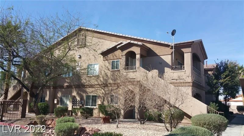 5750 Hacienda, Las Vegas, NV 89122