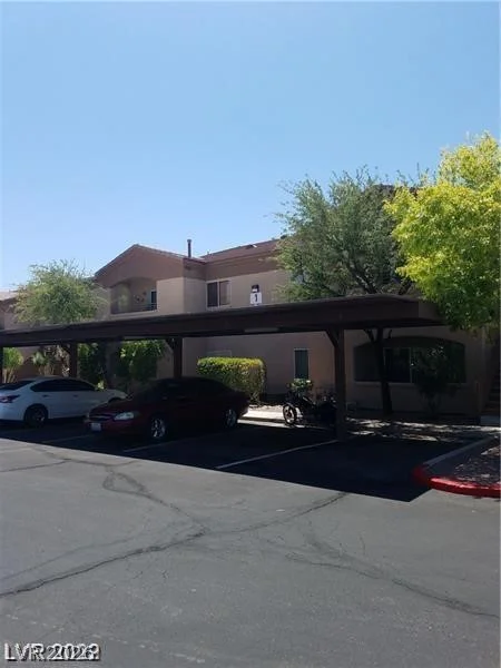 5750 Hacienda, Las Vegas, NV 89122