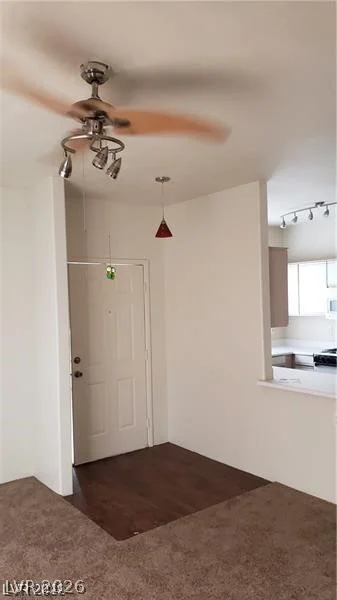 5750 Hacienda, Las Vegas, NV 89122