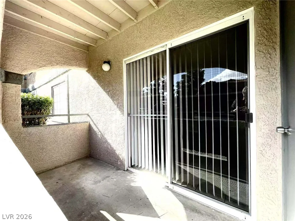 5260 Mission Monterey, Las Vegas, NV 89107