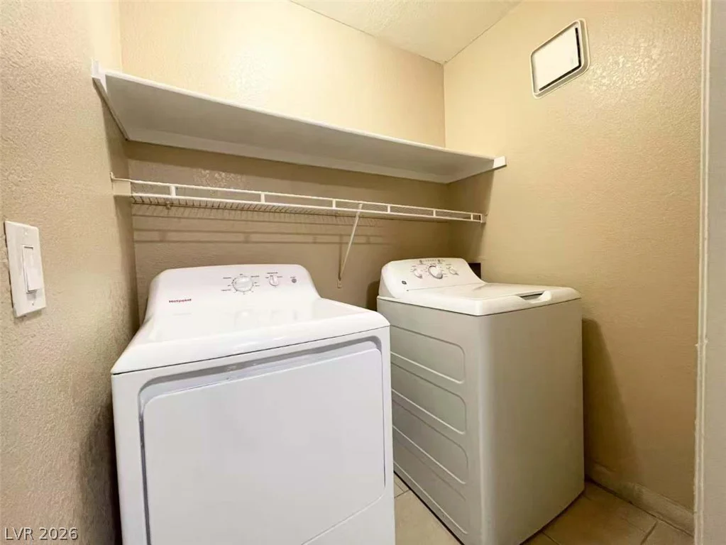 5260 Mission Monterey, Las Vegas, NV 89107