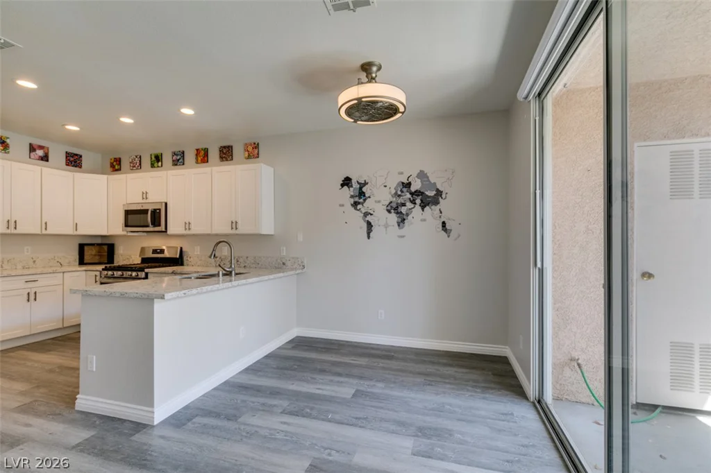 251 Green Valley, Henderson, NV 89012