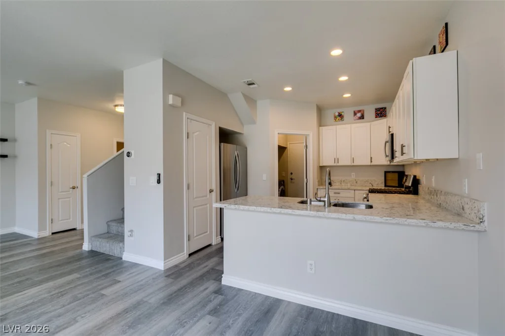 251 Green Valley, Henderson, NV 89012