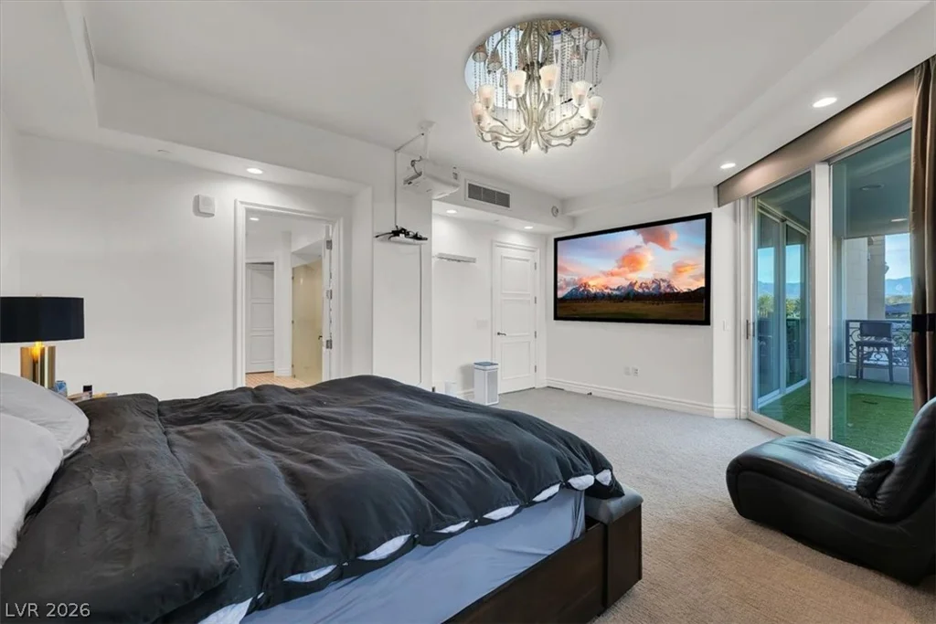 9101 Alta, Las Vegas, NV 89145