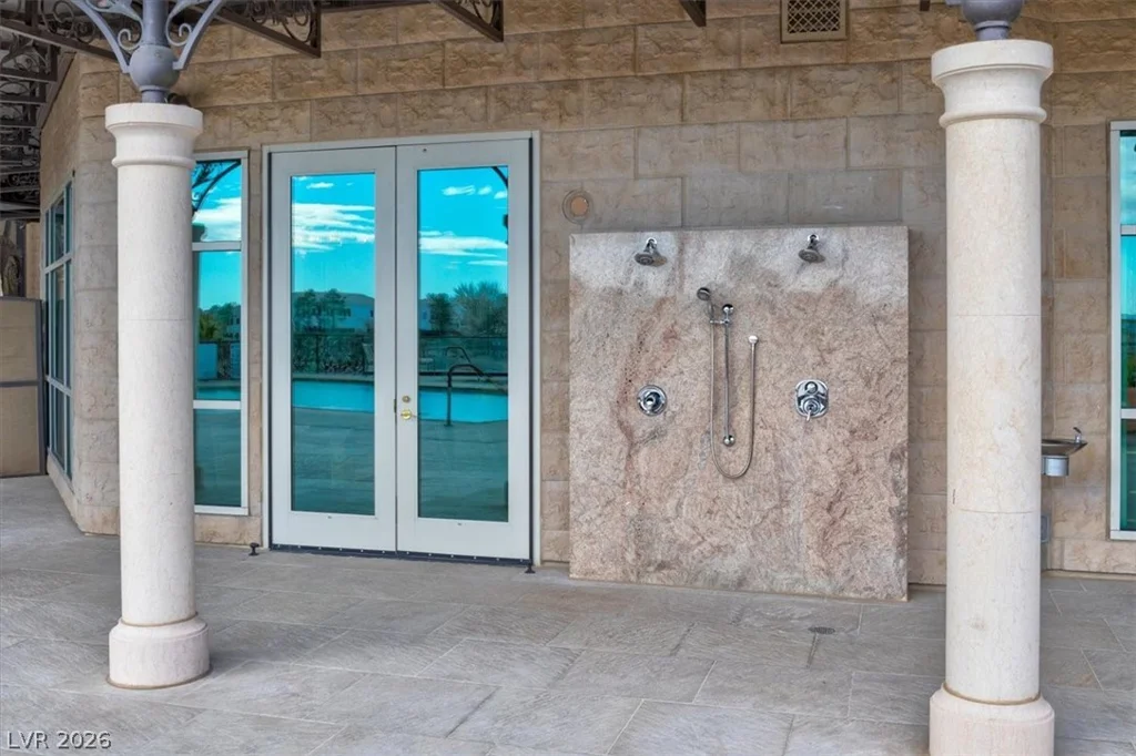9101 Alta, Las Vegas, NV 89145