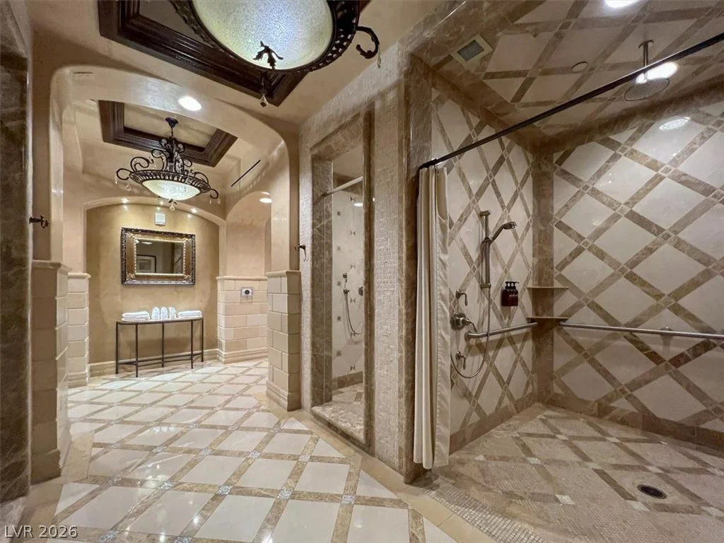 9101 Alta, Las Vegas, NV 89145