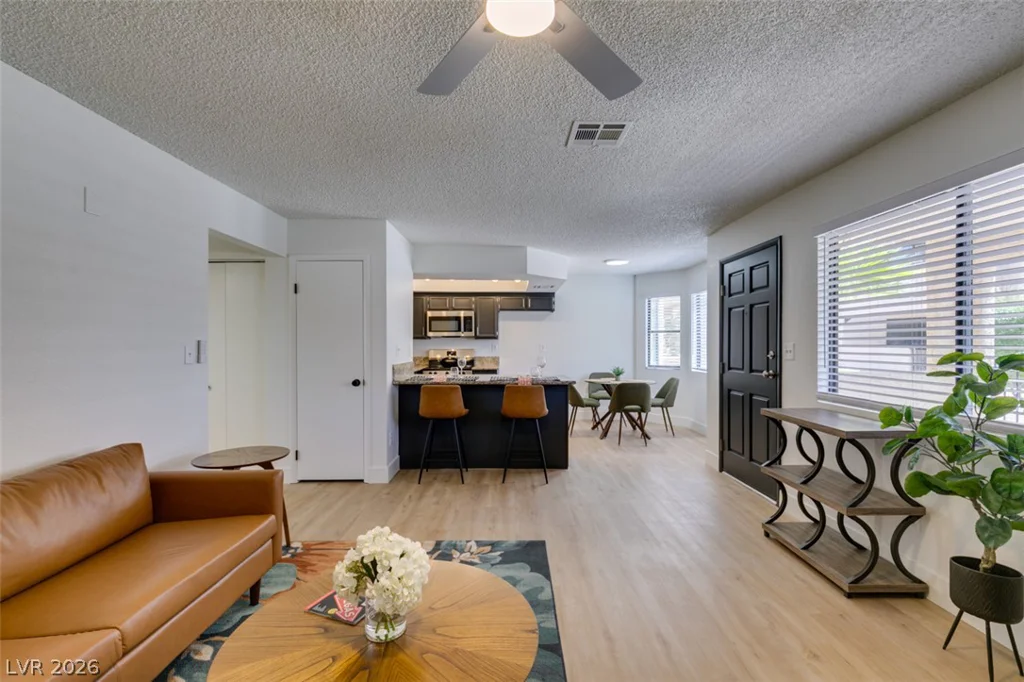 1201 Buffalo, Las Vegas, NV 89128