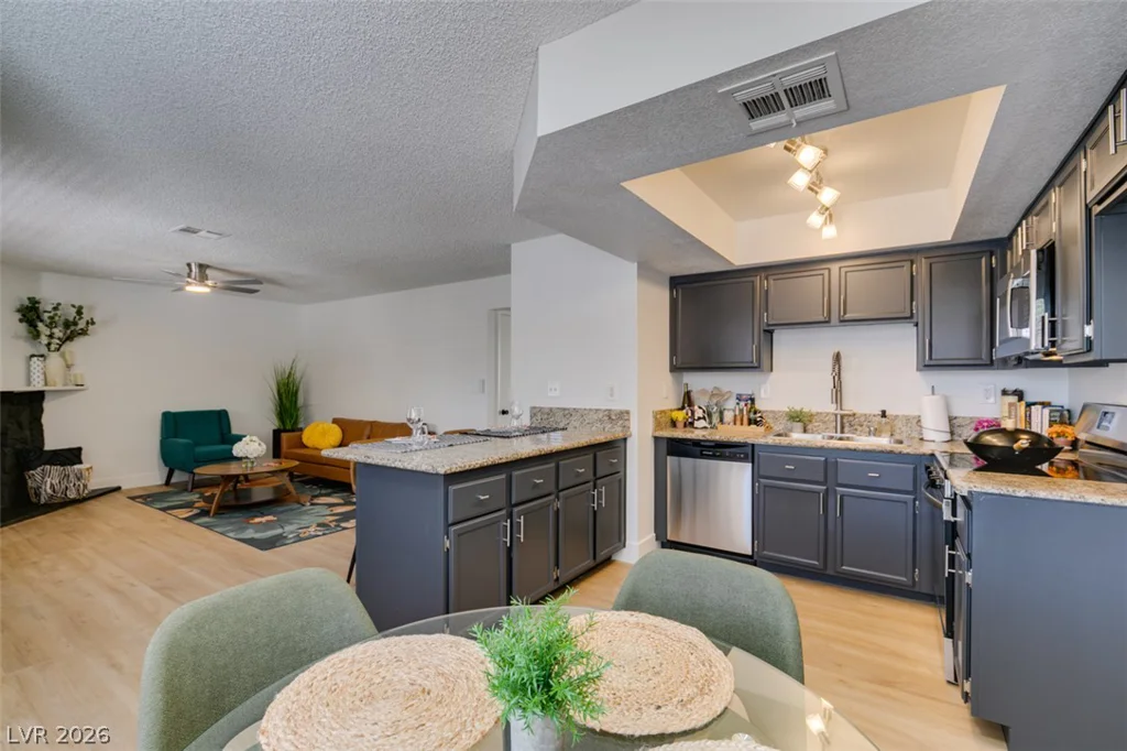 1201 Buffalo, Las Vegas, NV 89128