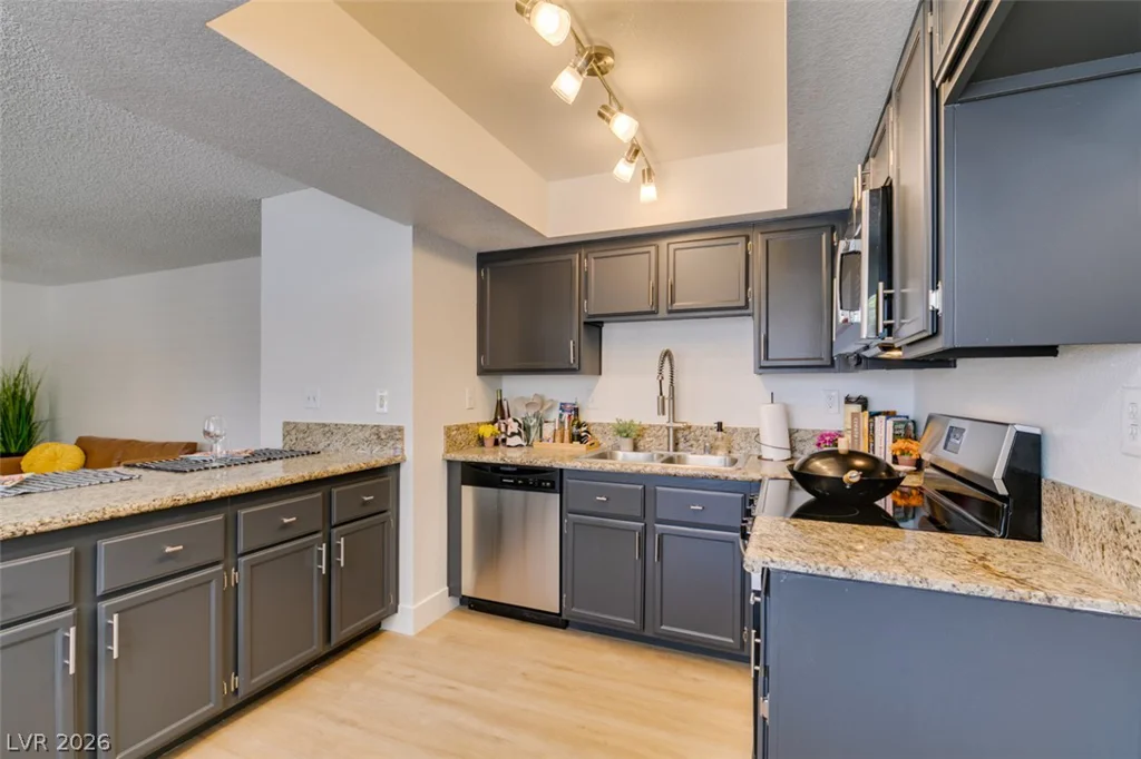 1201 Buffalo, Las Vegas, NV 89128