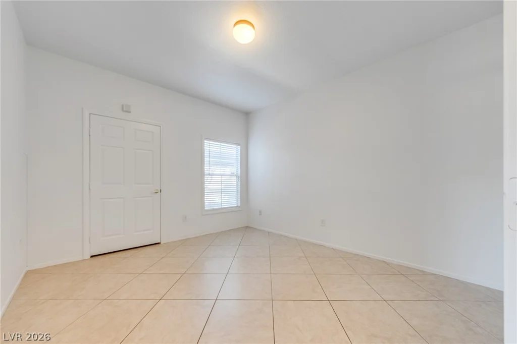 9330 Maule, Las Vegas, NV 89148