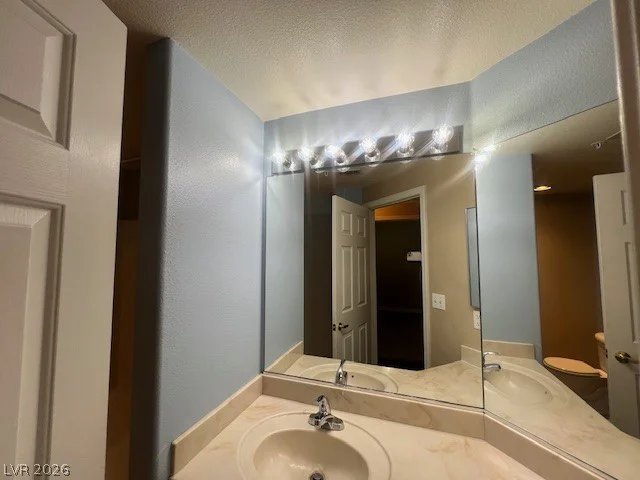 7173 Durango, Las Vegas, NV 89113