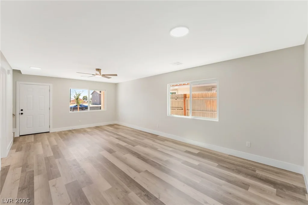 1031 Palm, Las Vegas, NV 89104