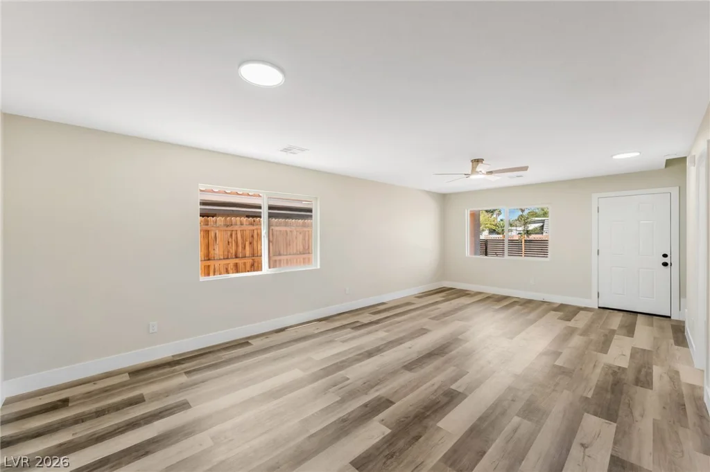 1031 Palm, Las Vegas, NV 89104