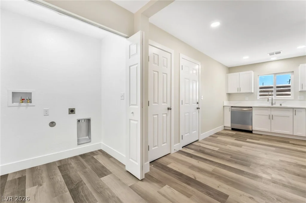 1031 Palm, Las Vegas, NV 89104