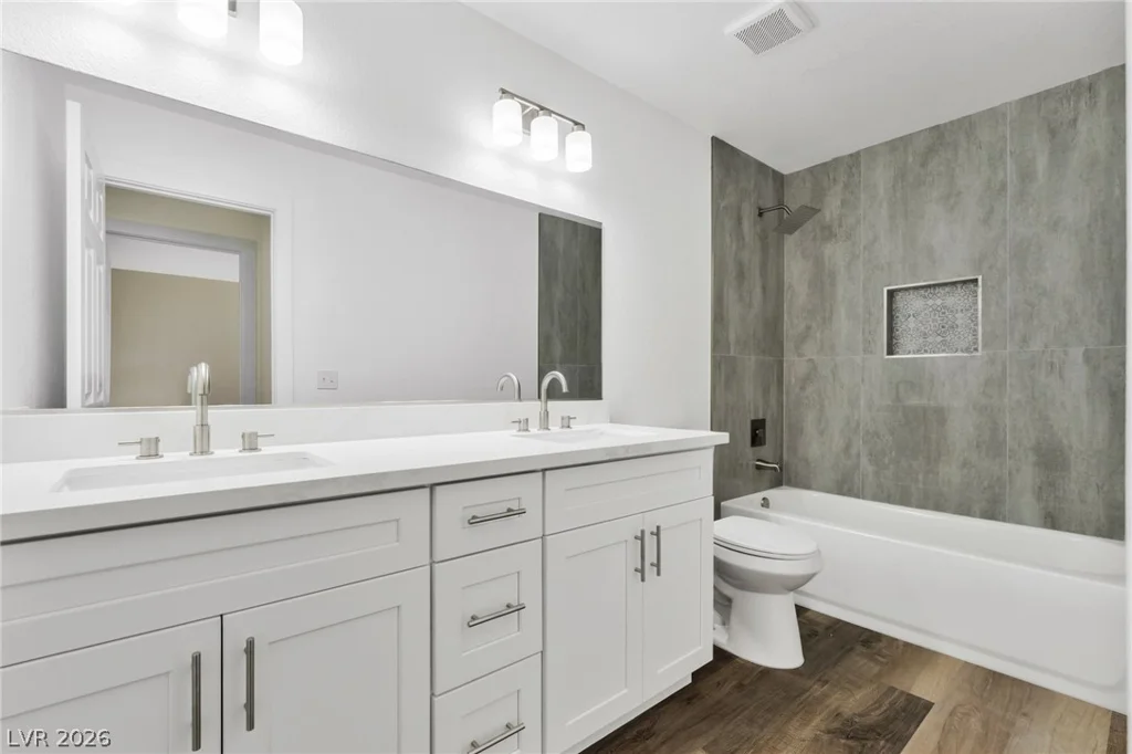 1031 Palm, Las Vegas, NV 89104
