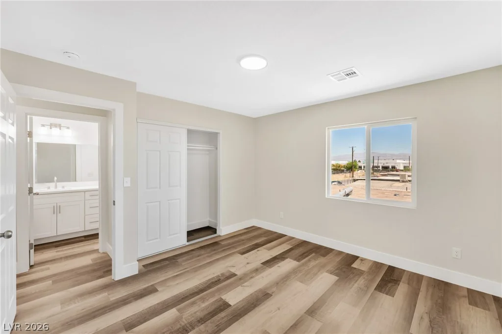 1031 Palm, Las Vegas, NV 89104