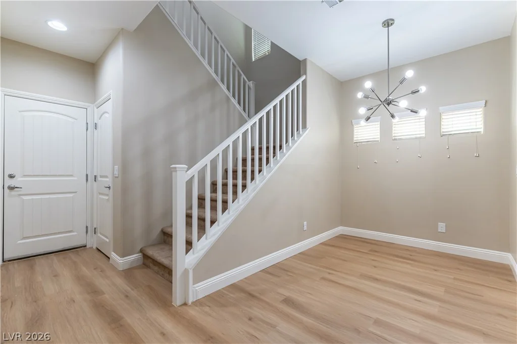 9597 Greensburg, Las Vegas, NV 89178