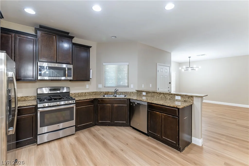 9597 Greensburg, Las Vegas, NV 89178