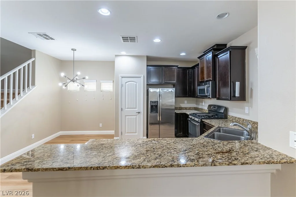 9597 Greensburg, Las Vegas, NV 89178
