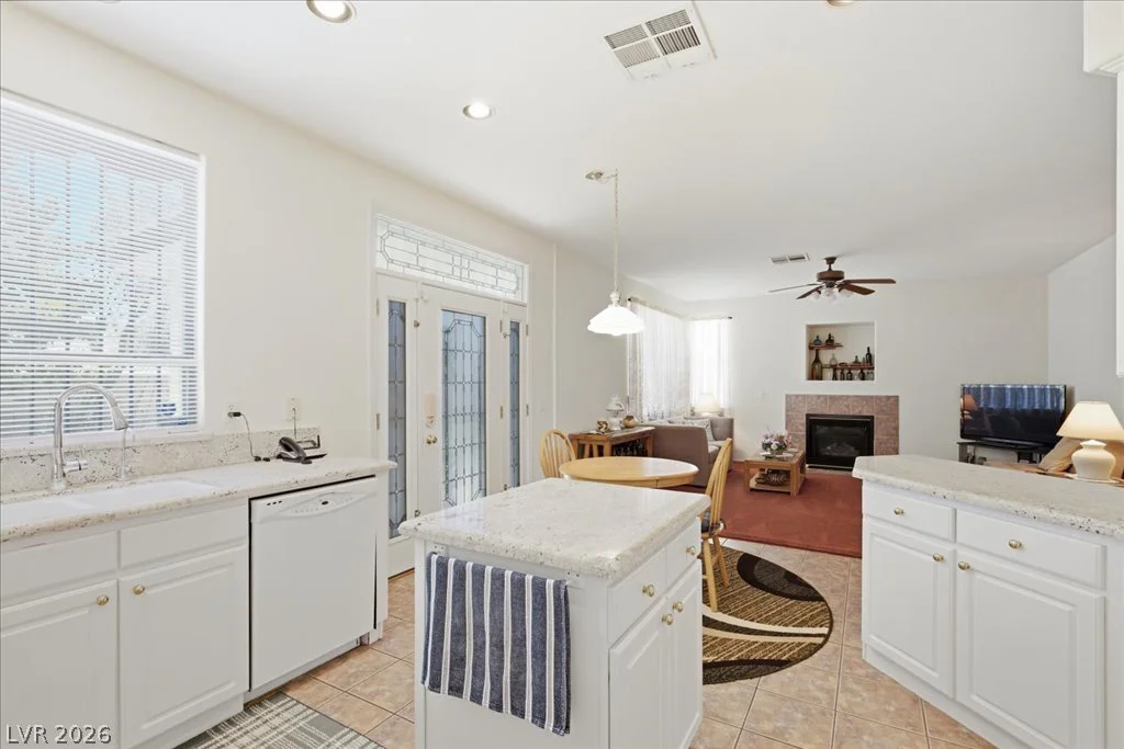 3624 Snowy Pines, Las Vegas, NV 89147