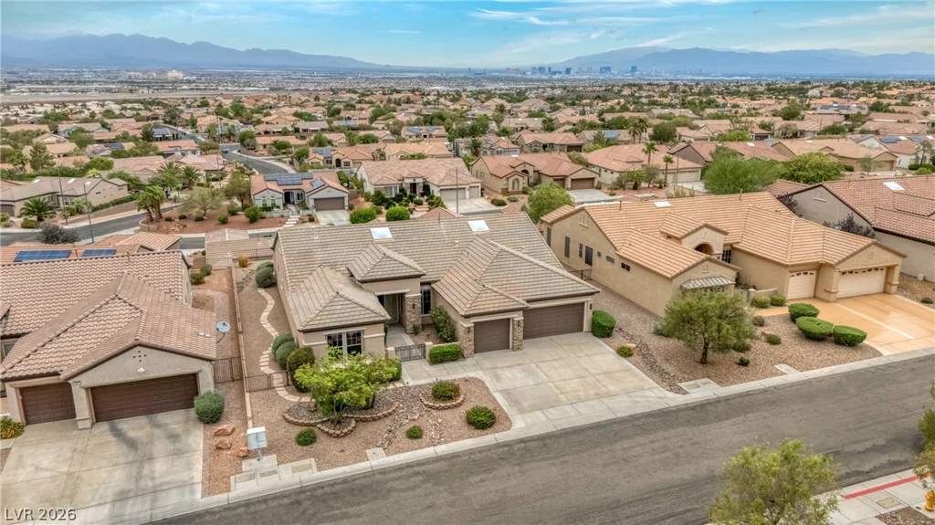 1653 Wellington Springs, Henderson, NV 89052