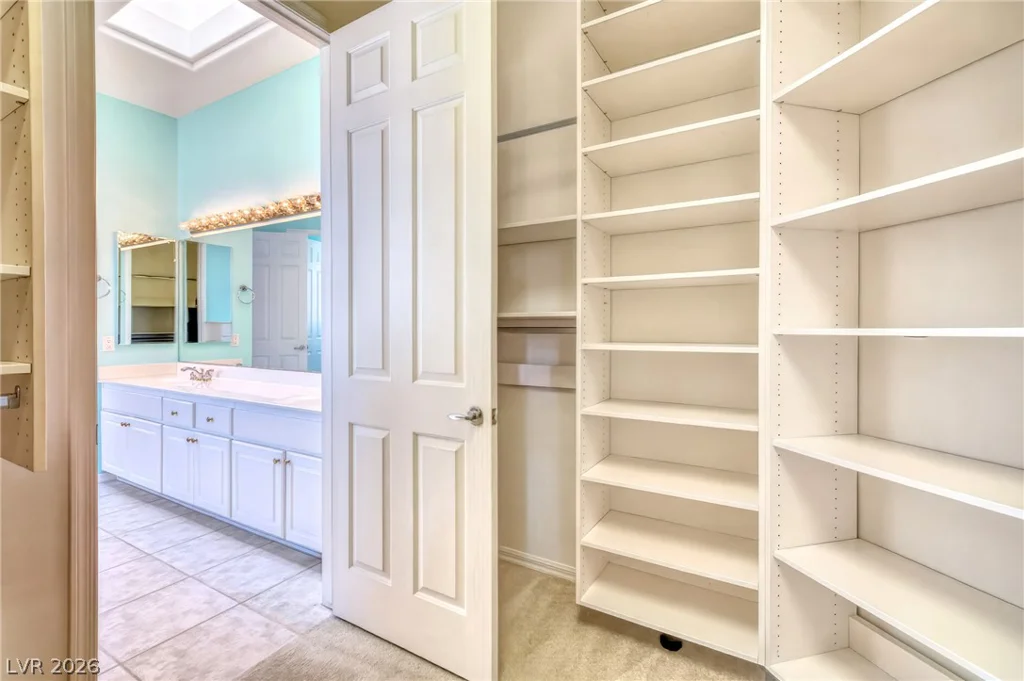 1653 Wellington Springs, Henderson, NV 89052