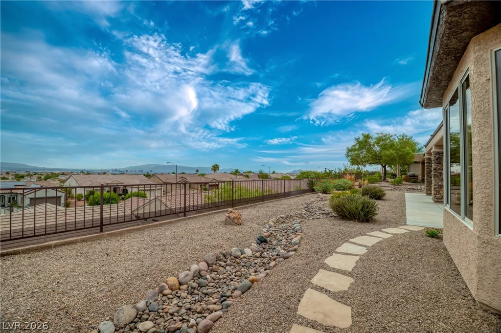 1653 Wellington Springs, Henderson, NV 89052