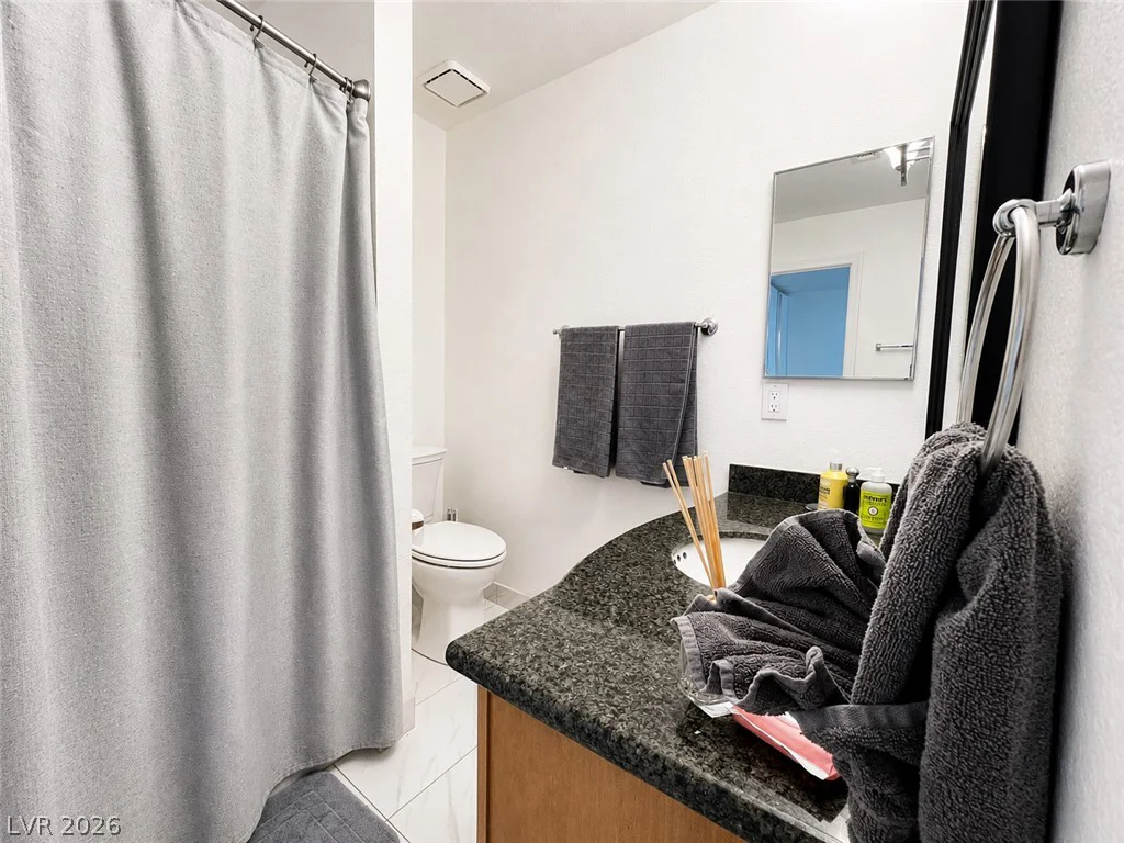 3145 Flamingo, Las Vegas, NV 89121