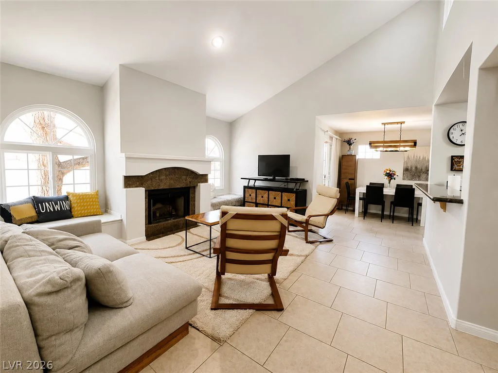 3145 Flamingo, Las Vegas, NV 89121