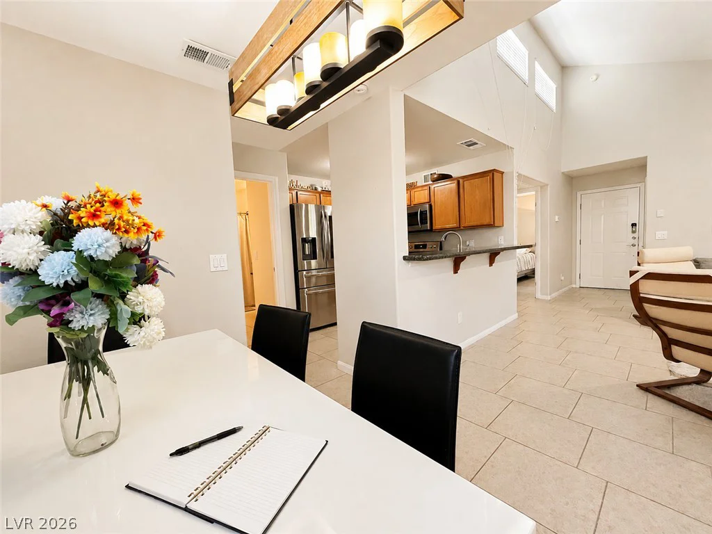 3145 Flamingo, Las Vegas, NV 89121