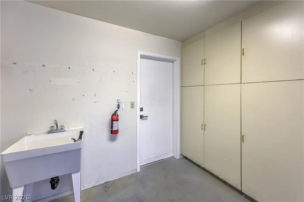 9332 Fresh Spring, Las Vegas, NV 89134