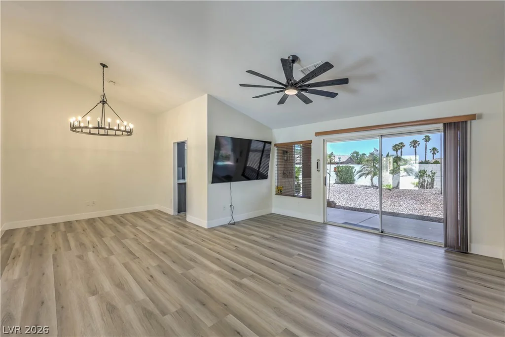 9332 Fresh Spring, Las Vegas, NV 89134