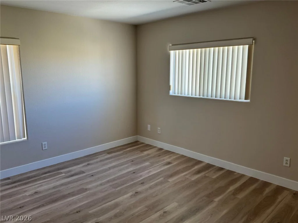 3962 Coyote Ridge, Las Vegas, NV 89129