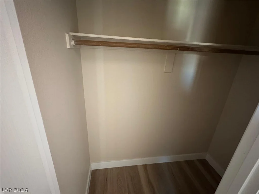 3962 Coyote Ridge, Las Vegas, NV 89129