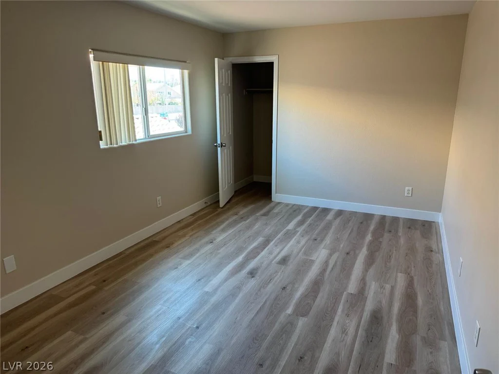 3962 Coyote Ridge, Las Vegas, NV 89129