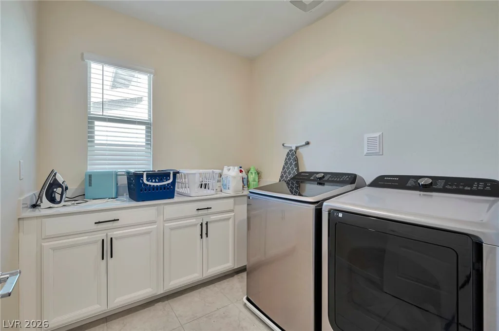 752 Tallgrass, Las Vegas, NV 89138