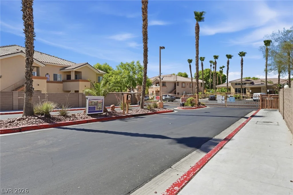1050 Cactus, Las Vegas, NV 89183