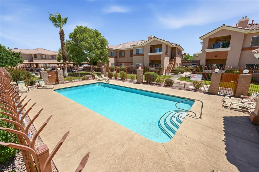 1050 Cactus, Las Vegas, NV 89183