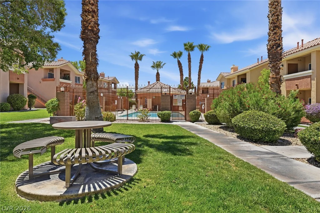1050 Cactus, Las Vegas, NV 89183