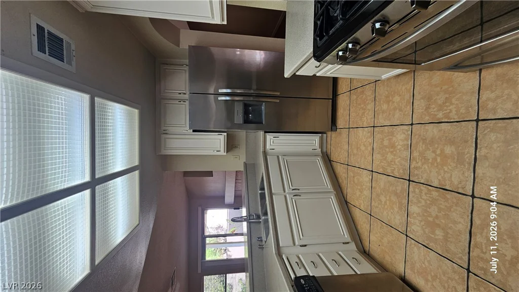 3201 Shallow Point, Las Vegas, NV 89117
