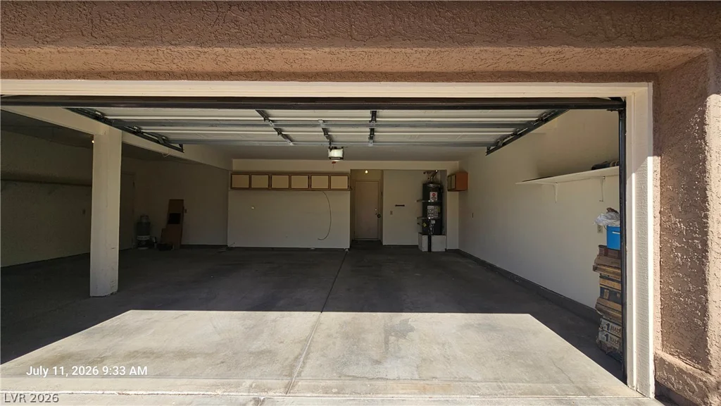 3201 Shallow Point, Las Vegas, NV 89117