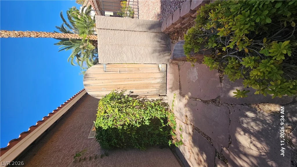 3201 Shallow Point, Las Vegas, NV 89117